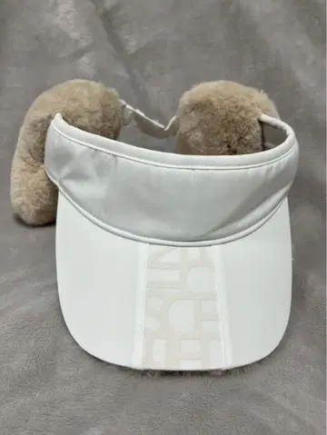 DESCENTE 화이트 귀도리 부착 바이저