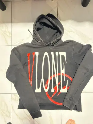 VLONE 프래그먼트 콜라보 후드 맨투맨 블랙