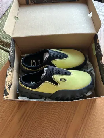 Oakley x Braindead Mules