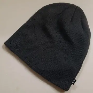 OAKLEY CUSTOM FIT Simple Logo Beanie