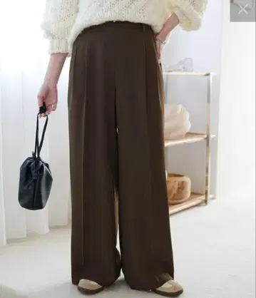 discoat 욕심쟁이 2턱 와이드 팬츠 브라운 ML