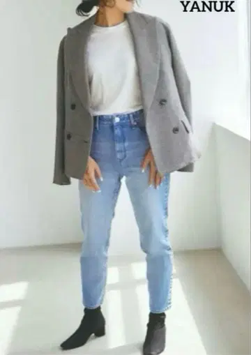 YANUK 라이트 블루 데님 사이즈 22