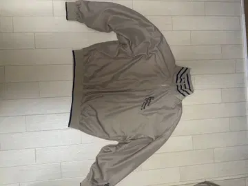 나일론 자켓 베이지 로고 자수