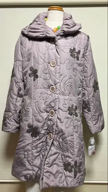 [ 메르헨88 ] 연보라 꽃무늬 자수 롱 코트 L 사이즈