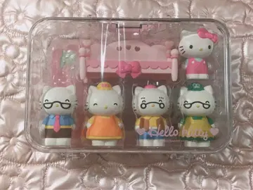 산리오 헬로키티 인형 세트 화이트가