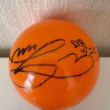 tripleS A Live 25 in Tokyo 사인볼 주빈