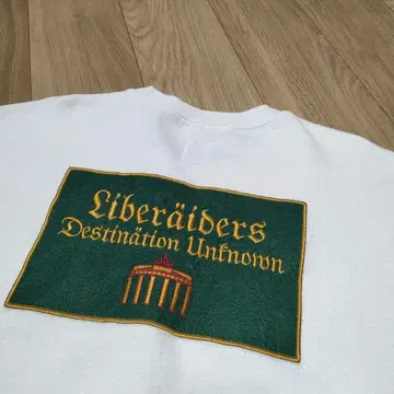 Liberaiders LR 크루넥 맨투맨 오버 사이즈 화이트