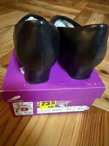 블랙 펌프스 23.5cm