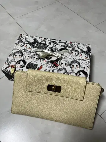 IANNE 아이보리 폴리네 지갑 미니백 웨스트 파우치 클러치