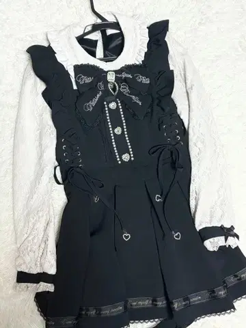 LIZLISA 백 카슈쿨 셋업 블랙