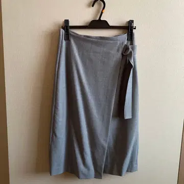 투모로우랜드 Ballsey 그레이 타이트 랩스커트