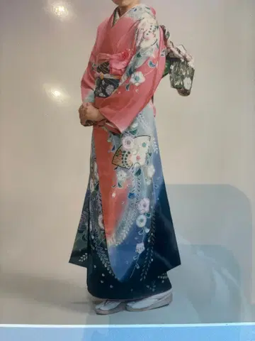 성인식용, 후리소데와 오비 세트