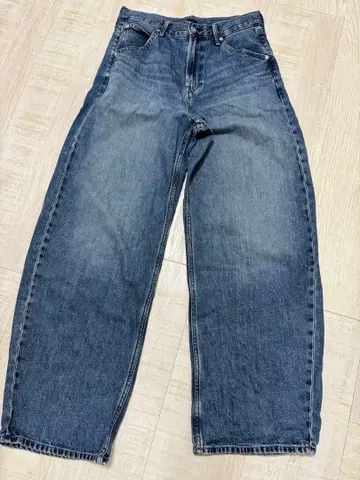 UNIQLO 배기 커브 청바지 26