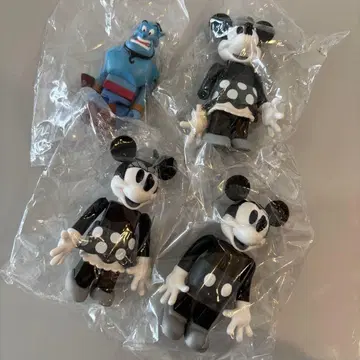 미키 미니 지니 큐브릭 새상품 화이트 블랙 디즈니