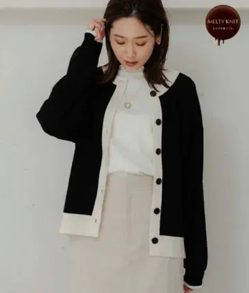 미사용 새상품 글로벌 워크 L 멜티 크루 가디건