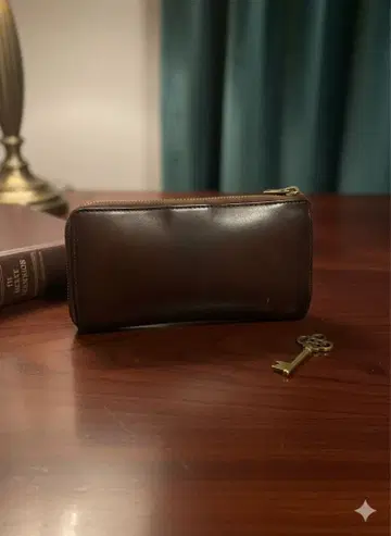브라운 가죽 장지갑