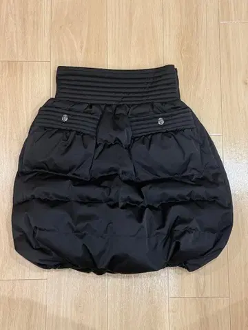 Vaqutaux 부르조아 드 벌룬 스커트 새상품 M 사이즈