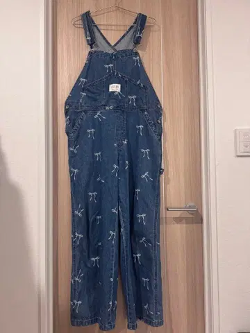 ALLEY TOKYO 리본 무늬 자수 데님 오버롤