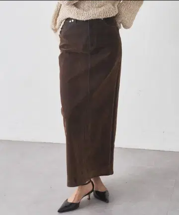 [ 새상품급 ] 데님 플로키 스커트 38