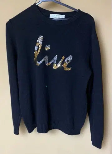 KAOS 블랙 긴팔 니트 스팽글 자수 이탈리아제