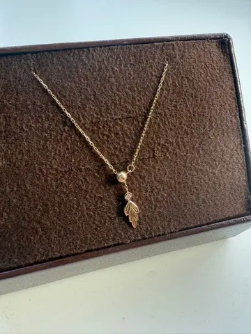 [ agete ] 아가트 K10 Y자 목걸이 체인