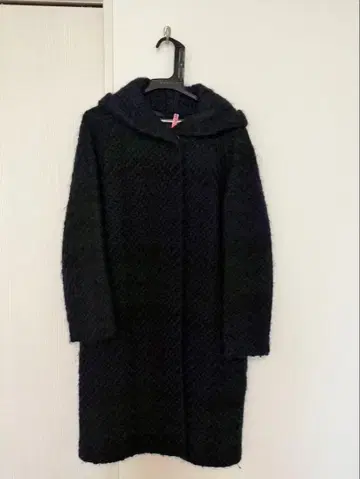 36 Quatre-Neuf 후드 부착 롱 코트