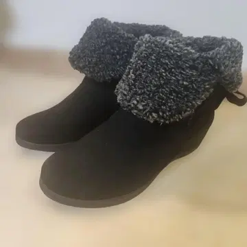 허브 부츠 블랙 22.5cm 블랙 스웨이드 어그 부츠 인힐