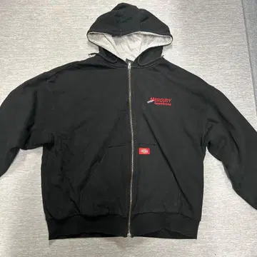 Dickies 블랙 후드 부착 후드티