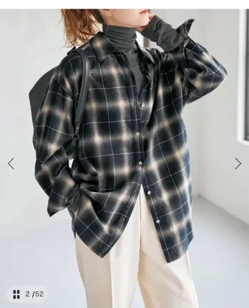 스픽 앤 스팬 메탈 버튼 옴브레 체크 루즈 셔츠