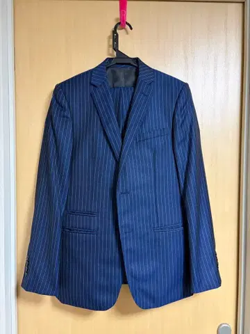 새상품급 레노마 쓰리피스 수트 Y5