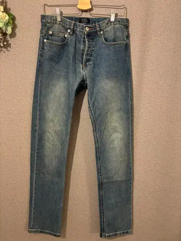 A.P.C. 스트레이트 데님 29인치