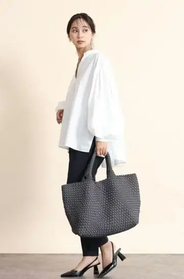 PECHINCHAR 다크 그레이 메쉬 토트백 A4 대용량