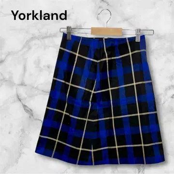 요크랜드 플레어 실루엣 스커트 후크 지퍼 무릎 기장 S~M 상당