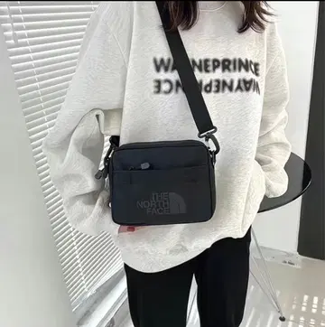 THE NORTH FACE 블랙 숄더백