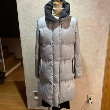 두클라쎄, 다운이 듬뿍 담긴 롱 코트, 새상품급.