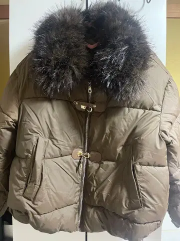 브라운 다운 자켓 퍼 포함