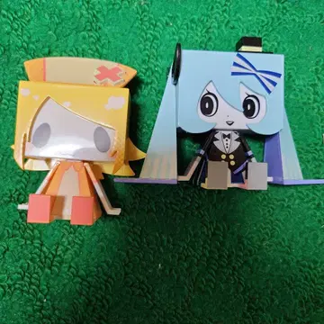 하츠네 미쿠 카가미네 린