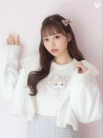 [미사용 새상품] evelyn 턱 라이더스 코트 화이트