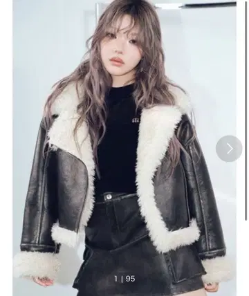 [ MURUA ] 빈티지 라이크 숏 페이크 무스탕 브라운