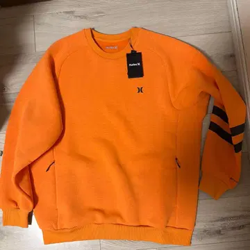 Hurley: 팬텀 로고 맨투맨