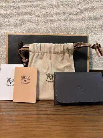IL BISONTE 명함지갑 수납 가방 포함