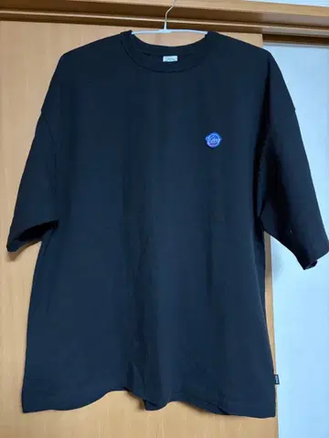 Keboz 블랙 T셔츠