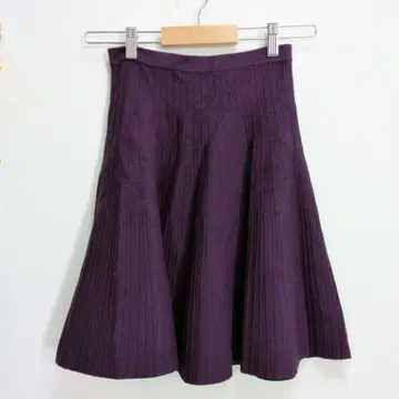 BCBGMAXAZRIA 니트 미니 플레어 스커트 사이즈 XXS 퍼플