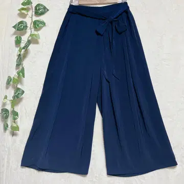 a813 새상품급 네이비 허리 리본 포함 와이드 팬츠 가우초 팬츠