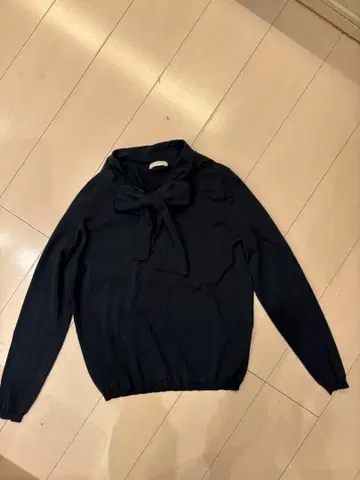 Ballsey 보타이 니트