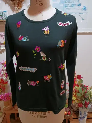 새상품 ALBEROBELLO 알베로베로 포근하고 귀여운 돼지 티셔츠 블랙