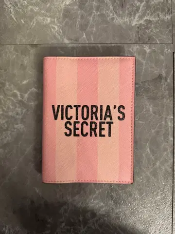빅토리아 시크릿 여권 케이스