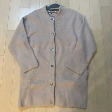 Lilly Lynque 가디건 사이즈 38