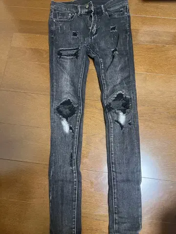 mnml 데미지 가공 스키니 데님 다크 그레이