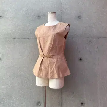 스트로베리 필드 STRAWBERRYFIELDS 자카드 페플럼 블라우스